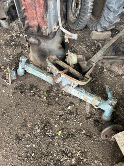 Prodám originál nezavařenou nápravu na ZETOR25A - 2