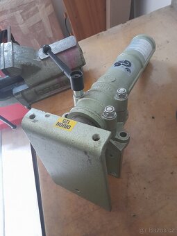 Svěrák 125mmm, zvedák - 2