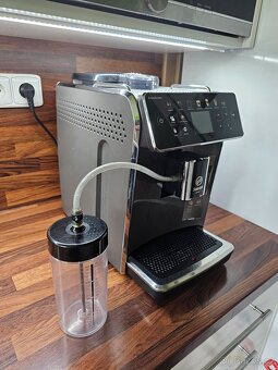 Kávovar Saeco GranAroma SM6580/10 - 2