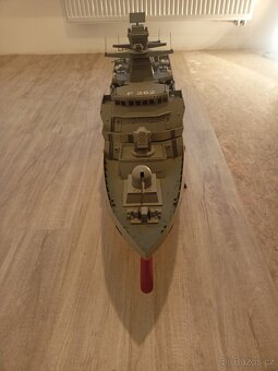 RC loď - 2