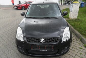 Suzuki Swift 1.3i/68kw, r. 2009, najeto 154.035 km - 2