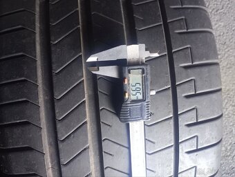 Letní pneu Pirelli 285/30 r 21 - 2