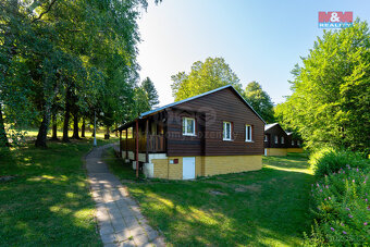 Prodej hotelu, penzionu, 2237 m², Komňa - 2