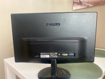 Full HD monitor Philips 21,5” - 2