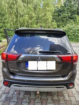 Mitsubishi Outlander 2.0 - 2
