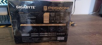 zdroj 850w novy - 2