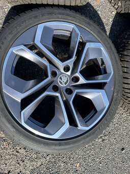 kompletní sada ALU kol a ZIMNÍCH pneu na Škoda Octavia RS IV - 2