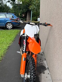 KTM SXF 250 (2015) – po generálce, top stav, připravená na - 2