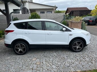 FORD KUGA 1.6 BENZÍN 110 kW TAŽNÉ ZAŘÍZENÍ - 2