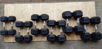 Jednoruční činky pogumované hexa 2,5-60kg - 2