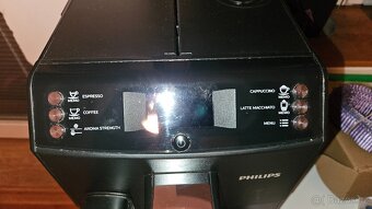 Kavovar Philips EP3551 - 2