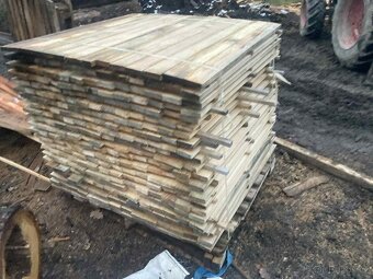 Jasanové řezivo (prkna) - 2