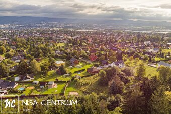 Prodej stavebního pozemku 1533 m² - 2