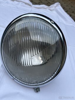 Volkswagen Brouk nepoužité přední světlo - 2