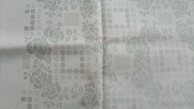Vintage : malé ubrusy-damašek, krajka - 2