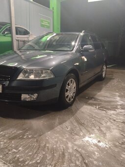 Škoda Octavia - 2