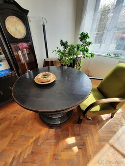 Prodám jídelní stůl - 2