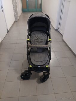 Sportovní kočárek - 2