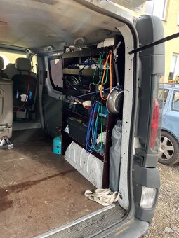 Regály do trafika. - 2