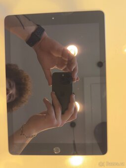 iPad 6. generace (2018) 128GB - 2