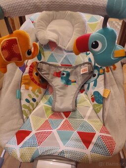 Dětské houpatko hrající - 2