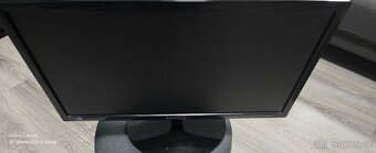 21.6" Samsung S22A300H černý - 2