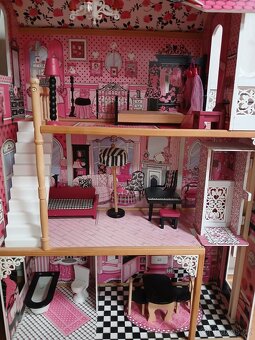 Dům pro Barbie - 2