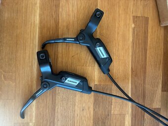 Hydraulické brzdy Sram S300 - 2