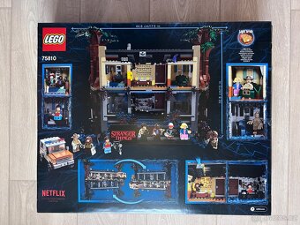 LEGO Stranger Things 75810 The Upside Down - 2