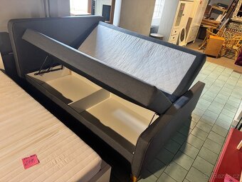 Hezká šedá postel-letiště boxspring s úlo.160x200 - 2