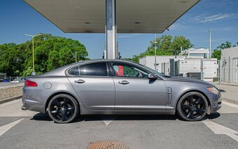 Jaguar XF 4.2 SV8 306kw - 2