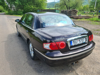 Kia Opirus 3.5 V6 LPG - 2