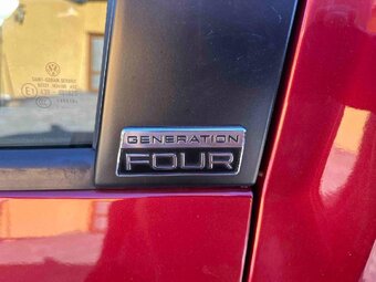VW Caddy 1.4 TSI, 5 míst - 2