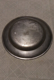 Cínový talíř - značka/punc I: B: 1778 - 2