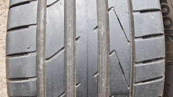 Letní pneu 235/40/19 Hankook - 2