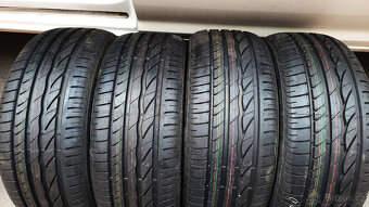 Zcela NOVÉ letní Bridgestone 215/45/16, sada - 2