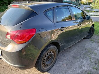 Opel astra 1.7 Cdti. - 2