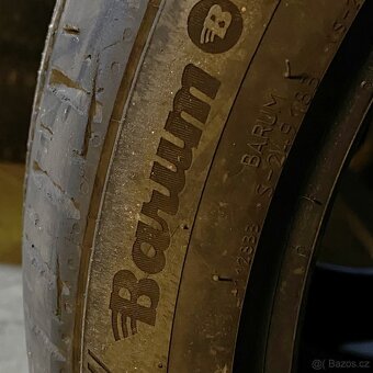 Letní pneu 225/40 R18 92Y Barum 6mm - 2