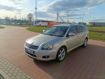 Toyota Avensis 2.2D - 2