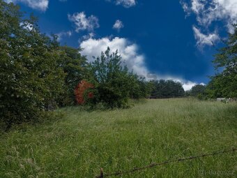 Pozemek 1150 m² s potenciálem v Chlumci nad Cidlinou - 2