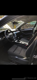 Volkswagen Passat - 2