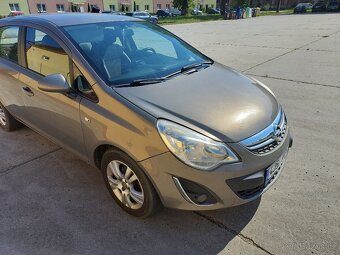 Opel Corsa 1.2 r.v.2012...118000km - 2