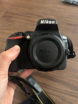 Tělo Nikon D5600 - 2