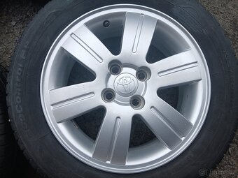Sada Orig ALU kol Toyota 195/60R15 letní - 2