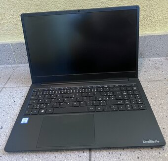 Toshiba Dynabook Satellite Pro C50-E-10 / i3 8130U / 8GB RAM - 2