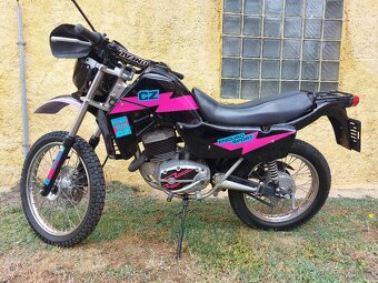 ČZ 180 ROLAND - 2