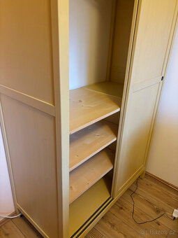 Žlutá skříň IKEA HEMNES - 2
