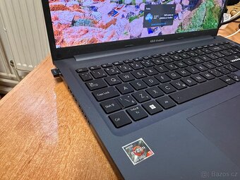 ASUS Vivobook s OLED displejem ✅ rozlišení obrazovky 4K ✅ - 2