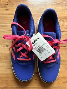 nové Adidas tenisky - 2