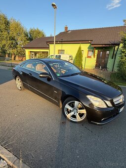 Mercedes Benz E coupé 350 cdi 170 kw - 2